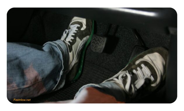 Cara Bawa Kereta Manual